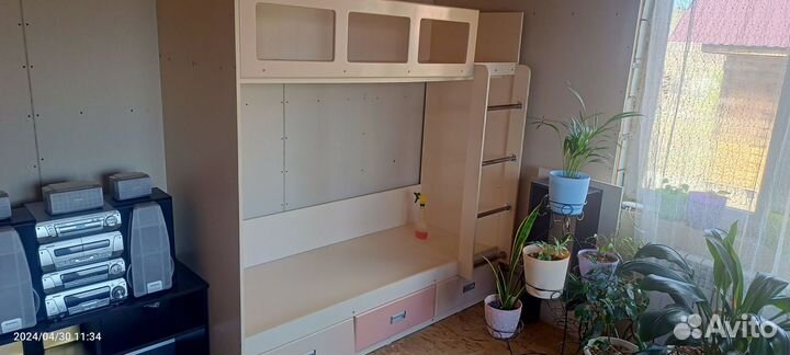 Двухъярусная кровать бу с матрасами