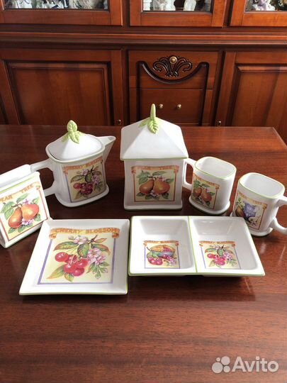 Посуда для сервировки