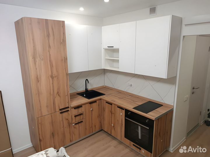 Кухня с техникой