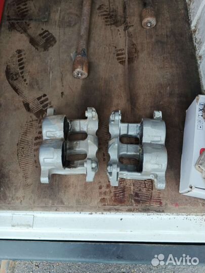 Радиатор охлаждения на мб100д