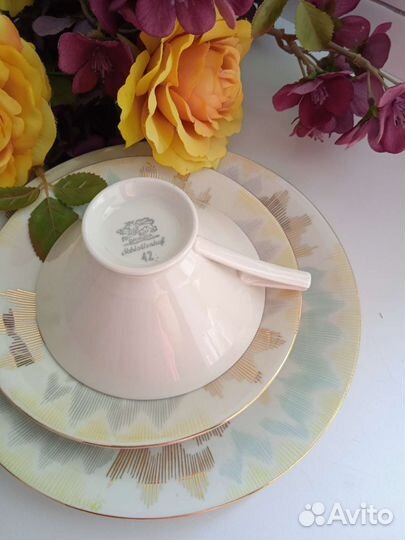 Антикварное чайное трио. 