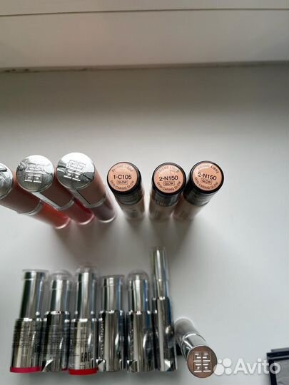 Givenchy помада,блеск,тональный крем