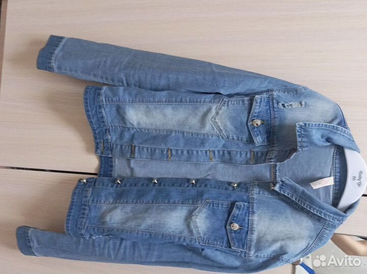 Джинсовая куртка на девочку