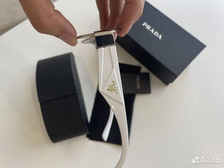 Солнечные очки prada женские