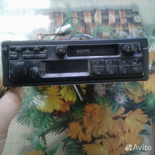 Магнитофон ретро санио