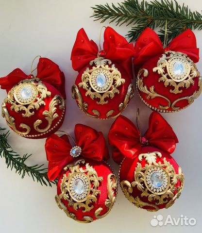 Елочные игрушки шары