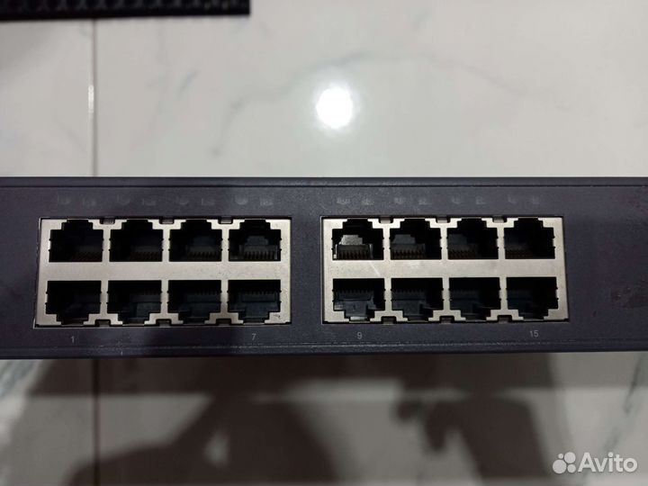 Коммутатор Huawei 2318