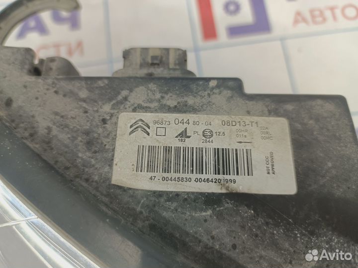 Фара правая Citroen C4 II 9687304480