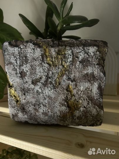 Кашпо для цветов из бетона