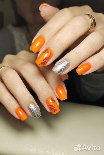 Маникюр с покрытием гель-лаком