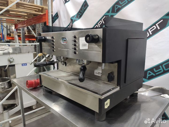 Кофемашина 2 рожка