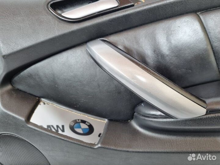 Обшивка боковой двери передняя правая Bmw X5 E53