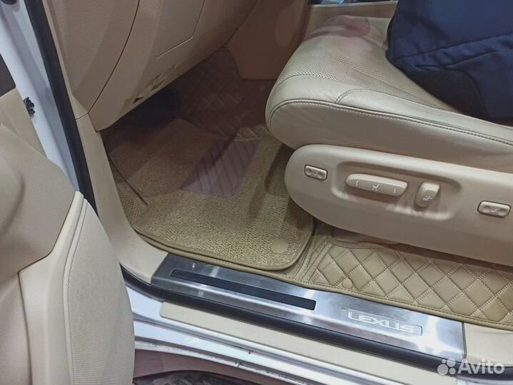 Автомобильные коврики из экокожи