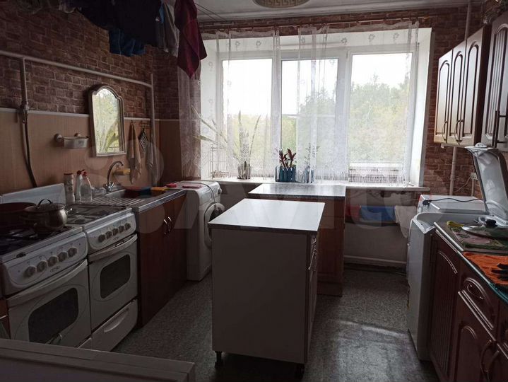 Комната 12 м² в 6-к., 5/5 эт.