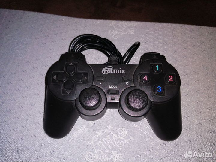 Геймпад от Ritmix