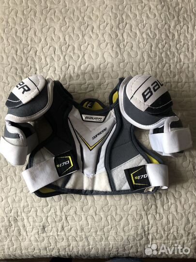 Нагрудник хоккейный bauer supreme S170