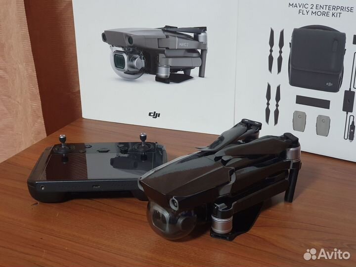 Квадрокоптер DJI Mavic 2 Pro Fly More Combo NFZ