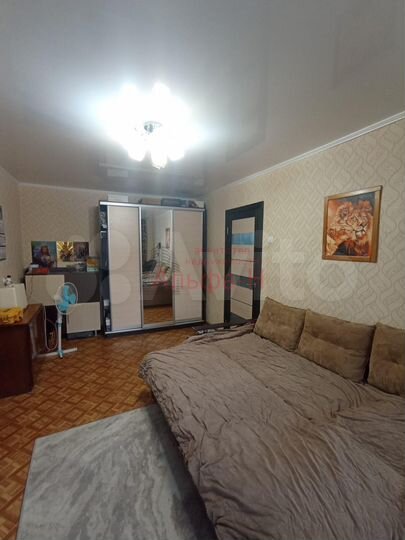 2-к. квартира, 43 м², 1/3 эт.