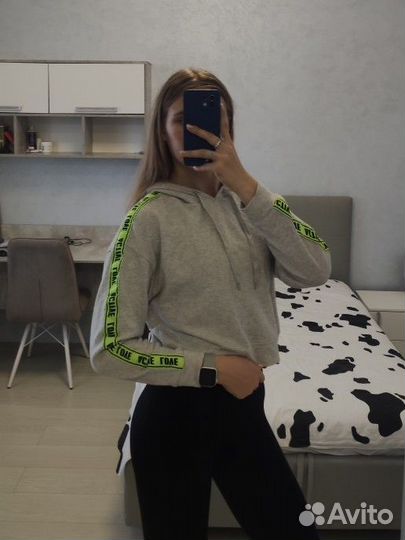 Худи, кофта, зипка (листайте)