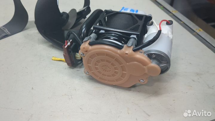 Ремень безопасности Genesis G80, 2018