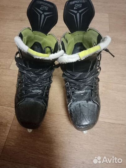 Коньки хоккейные