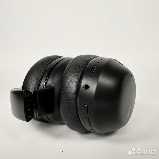 JBL Tour One M2 (Черные)