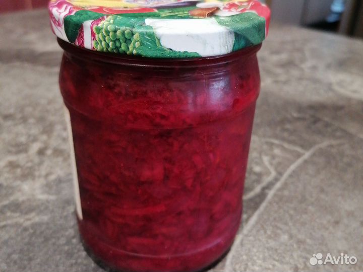 Грибы солёные, клюква, щеница, капуста, выпечка, т