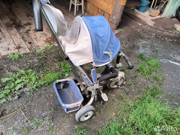 Трехколесный велосипед-коляска