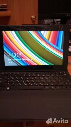 Nokia Lumia 2520 с оригинальной док станцией