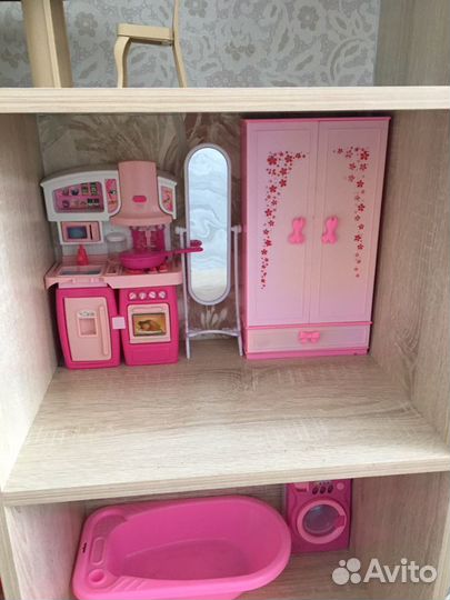 Домик кукольный и мебель детская