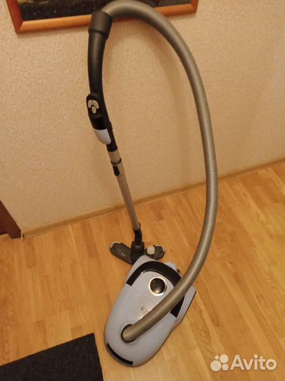 Пылесос Philips