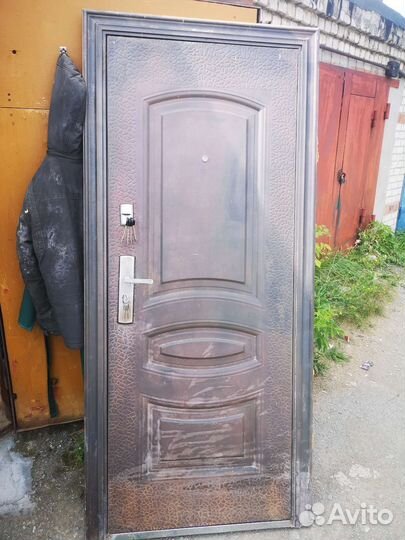 Дверь входная бу
