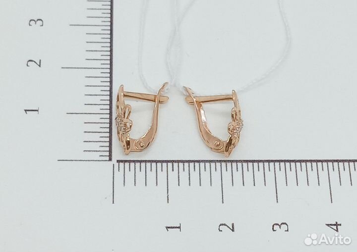 Золотые серьги с фианитом