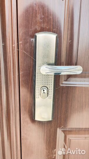 Дверь входная бу