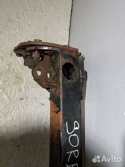 Фаркоп Kia Sorento G4KE 2009