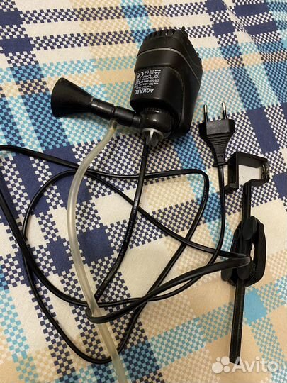 Украшение для аквариума и сам аквариум