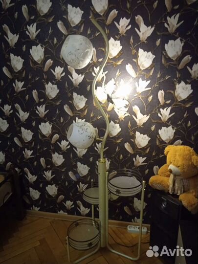 Торшер напольный