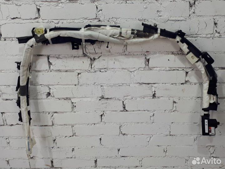 Подушка безопасности (шторка) правая Toyota Rav4
