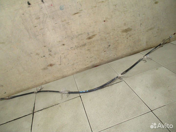 Трос стояночного тормоза Suzuki SX4