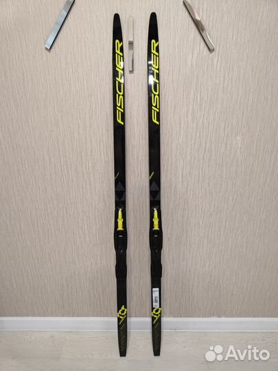 Лыжи беговые fisher