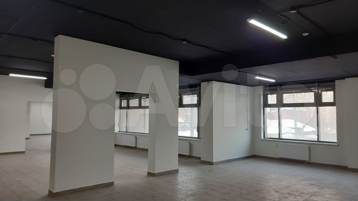 Помещения у метро Горьковское, 279 м²