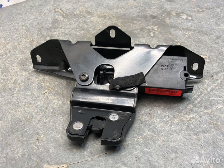 Замок крышки багаж BMW X6