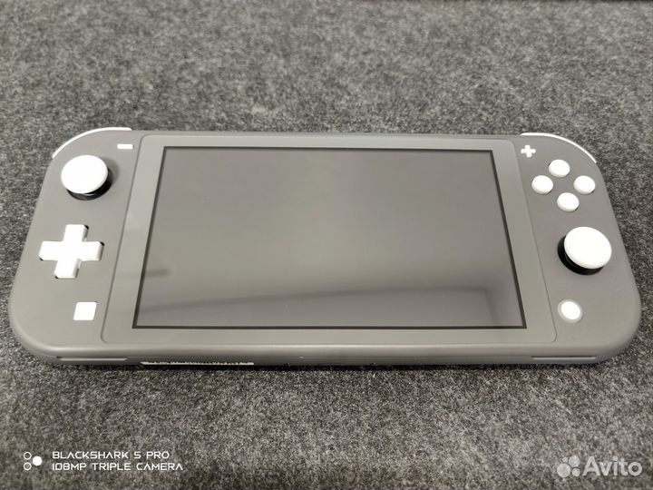 Nintendo switch lite прошитая + 512гб
