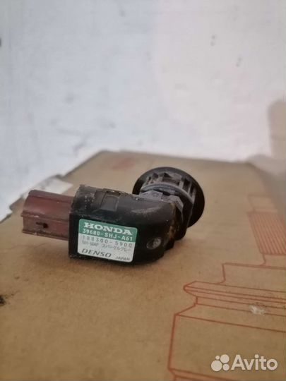 Парктроник 39680-SHJ-A61