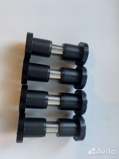 Капролоновые втулки задних кулаков stels guepard