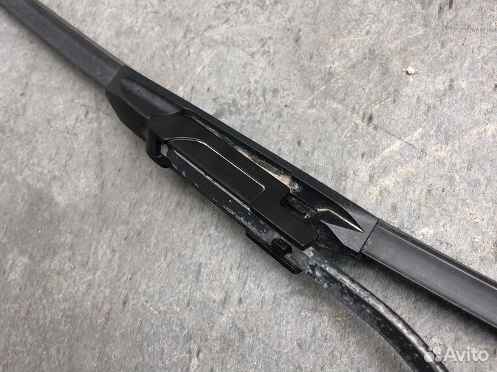 Прав поводок двор Меган 2