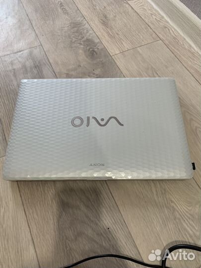 Ноутбук Sony Vaio PCG-71911V