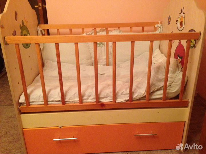 Кроватка детская