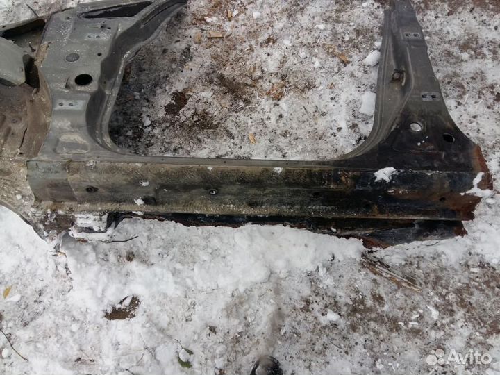 Лонжерон передний левый Opel Corsa D 2006-2015