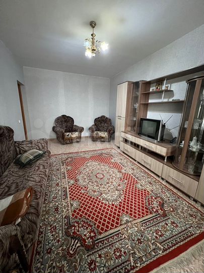 1-к. квартира, 40 м², 1/3 эт.